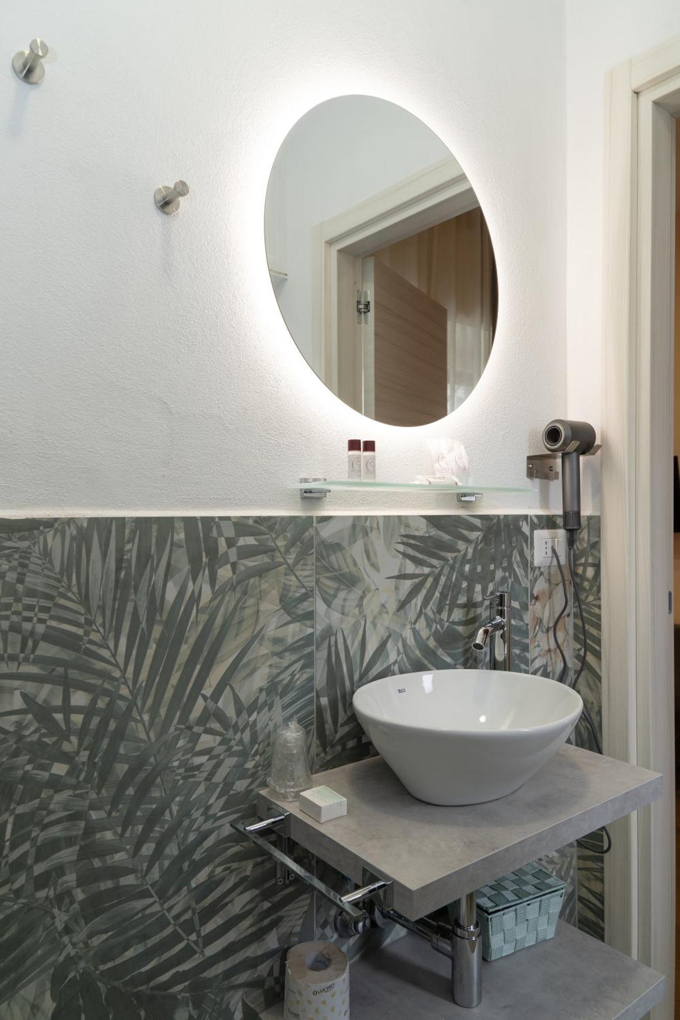 The Sun Hotel Boutique Napoli 外观 照片